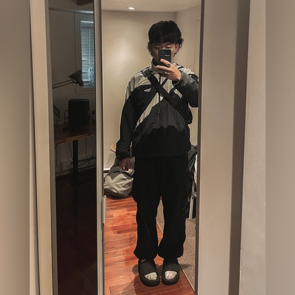 Meet your Posher, Phil - Picture 1 of 3